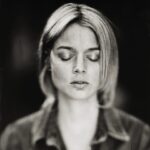 Bella Heathcote Instagram - About 15 years ago I went to a meditation retreat, had a panic attack and left. I thought ‘meditation’s for other people but it’s not for me.’ 10 years ago I asked my friend @ashleyhart what her secret was (she radiates vitality) and she said it was Vedic meditation. @jeffkobermeditation taught me how in December 2013 and I’ve never looked back since. It may sound hyperbolic to say it saved my life but I reckon it might’ve 💓