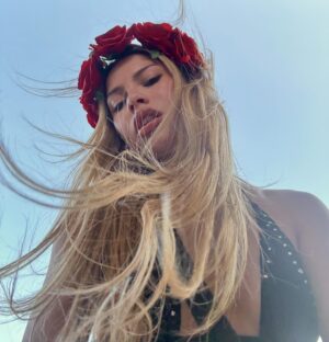 Bella Shepard Instagram - summer summer find me