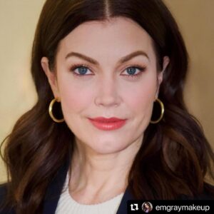 Bellamy Young Instagram - Got to spend #ValentinesDay in #Nashville with the amazing duo of @emgraymakeup & @tarrynfeldman (& some other new friends I can talk about soon🤓). Just want to say a huge thank you to Emily & Tarryn for making me feel so confident that day! (& thanks for the details below, Em- I took notes, but this helps a lot!🤩) 
Hope everybody out there had a beautiful week! I'm sending each of you so much love! ❤️💗❤️💗❤️ #lategram 🤦🏻‍♀️🤷🏻‍♀️ 
・・・
Madame President ▫️The gorgeous @bellamyyoung this morning ☀️

▫️ makeup @emgraymakeup 
▫️ hair @tarrynfeldman 

Makeup details: 

@shiseido revitalessence foundation with @danessa_myricks contour balm in “fair one”. @narsissist afterglow eyeshadow palette with @sweedbeauty no lash lashes. @diorbeauty rosewood and pink blush. @charlottetilbury pillow talk lip liner with “super sexy lipstick” & airbrush powder in light & bronzer in fair. 

#charlottetilbury #shiseido #diorbeauty #nars #springmakeup