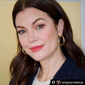 Bellamy Young Instagram - Got to spend #ValentinesDay in #Nashville with the amazing duo of @emgraymakeup & @tarrynfeldman (& some other new friends I can talk about soon🤓). Just want to say a huge thank you to Emily & Tarryn for making me feel so confident that day! (& thanks for the details below, Em- I took notes, but this helps a lot!🤩) 
Hope everybody out there had a beautiful week! I'm sending each of you so much love! ❤️💗❤️💗❤️ #lategram 🤦🏻‍♀️🤷🏻‍♀️ 
・・・
Madame President ▫️The gorgeous @bellamyyoung this morning ☀️

▫️ makeup @emgraymakeup 
▫️ hair @tarrynfeldman 

Makeup details: 

@shiseido revitalessence foundation with @danessa_myricks contour balm in “fair one”. @narsissist afterglow eyeshadow palette with @sweedbeauty no lash lashes. @diorbeauty rosewood and pink blush. @charlottetilbury pillow talk lip liner with “super sexy lipstick” & airbrush powder in light & bronzer in fair. 

#charlottetilbury #shiseido #diorbeauty #nars #springmakeup