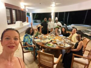 Bellamy Young Instagram - #FBF to a glorious trip with my #Scandal ladies to @casadecampodr in the #DomincanRepublic 🤩❤️🎉
Time together these days can be rare, which makes it extra delicious & makes me extra grateful. (& yes: all were invited: this is who was able to make the dates work- believe me, we partied on everyone's behalf😄) #CasaDeCampoResort hosted us with open arms: yummy food, perfect beaches, & all the extra curriculars we could possibly think of. An especially big thank you goes out to @howelltalentrelations who helped make this dream come true for us. Where to next, ladies? Can't wait for more adventures! ps: check out @ktqlowes 's photo diary in @people (link in my Insta bio)! #TravelPartner #DR #ScandalLadies #ScandalFam #OverACliff 🥰🇩🇴👑🔥❤️🎉