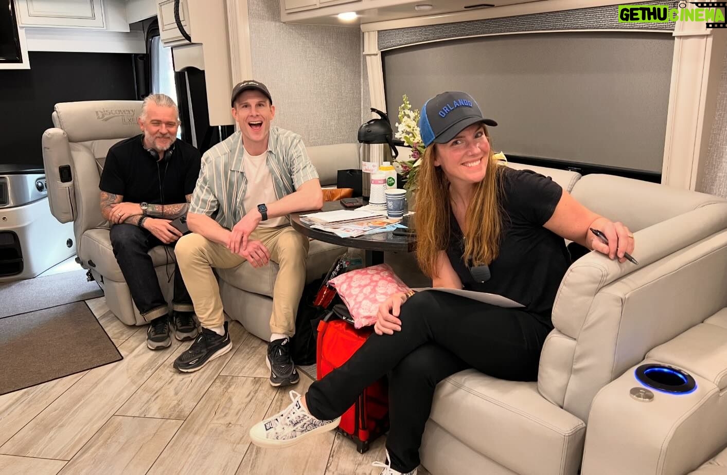 Bellamy Young Instagram - Thank you, Team #Orlando !!!! I had the BEST time with you this week! Can't wait to see what we made- & to hopefully see each of you again. Much love til then! 💗❤️💗❤️💗