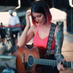 Bely Basarte Instagram – Probando sonido para el Boombastic 🩷 by @andb.jpg