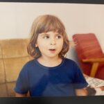 Benedita Pereira Instagram - O Sr. Álvaro com cabeleira?! Ou a Benny no século passado? #felizdiadacriança