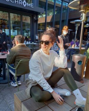 Bengi İdil Uras Instagram - Sundaying 

🥷🏻 @timustagram ♥️