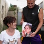 Bennu Yıldırımlar Instagram – #tbt içinde #tbt… yıllar içerisinden kopup gelen fotoğrafımla yan yana, iki gün öncesi…yer: Harbiye Cemil Topuzlu Açıkhava Tiyatrosu kulisi… oyun öncesi bekleyiş🥰🥰🥰
@sehirtiyatrolari  @ersinumulu @harbiyeacikhava #onikincigece