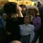 Bennu Yıldırımlar Instagram - Süper Baba #tbt si... 1997... aramızdan ayrılmış olan ustalarımıza saygı ile...🌹🌹🌹 @superbabadizi #süperbaba