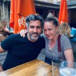 Bennu Yıldırımlar Instagram – Taze bir #tbt … Dün akşam buluştuk, sohbet edip gülüştük… Kahkahalarımız hiç eksik olmasın 🎈🦋 @memetalialabora