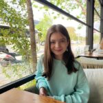 Beren Gençalp Instagram - Hafta sonu neler yapıyorsunuz? 🥰🥰🥰 • • • #weekend #happy #nice #niceday #goodvibes #afternoon #goodday #style #comfy #casualstyle #casual #turquoise #mood