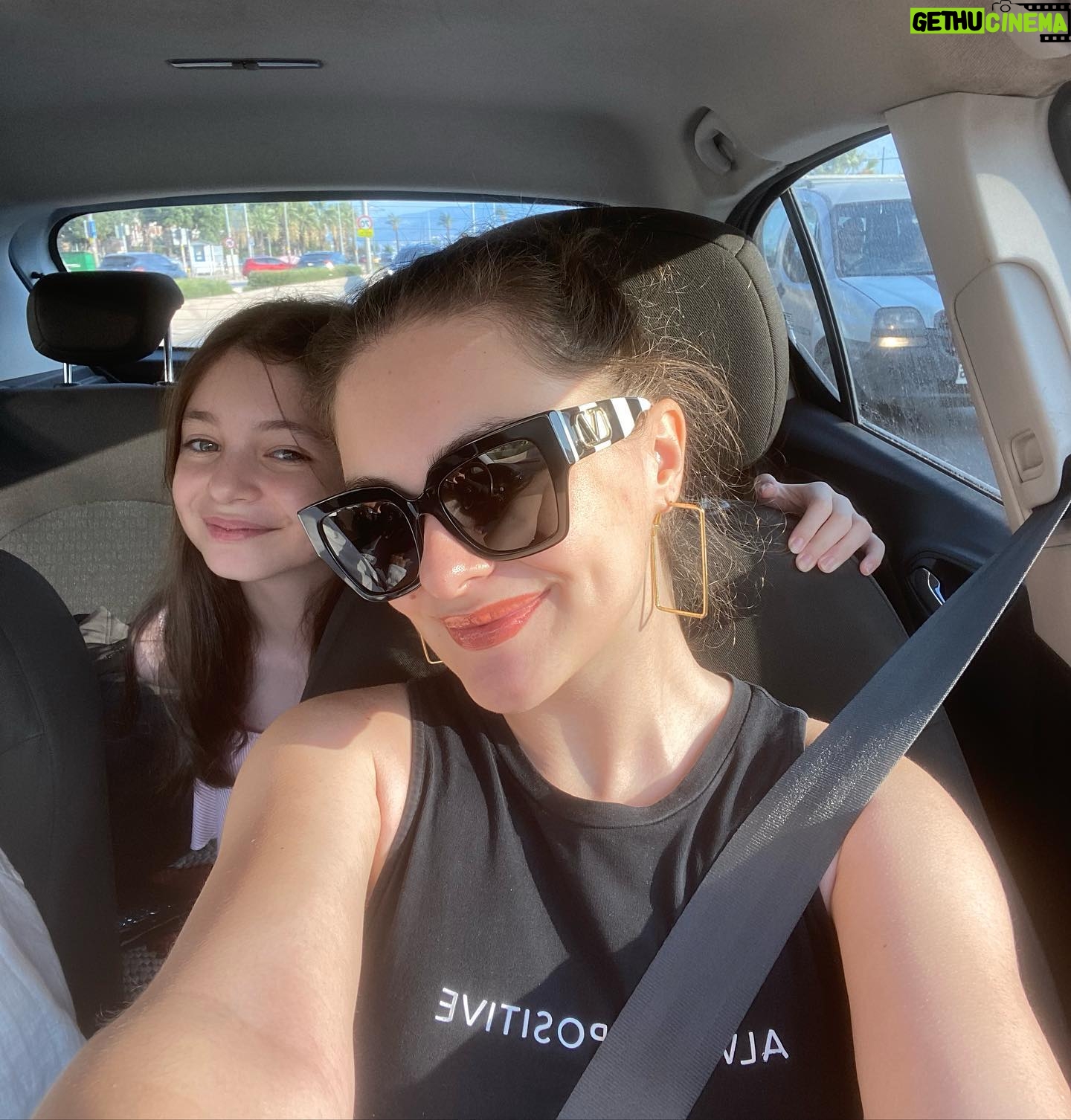 Beren Gençalp Instagram - Herkese iyi bayramlarrrr 😊😊😊❤️❤️❤️