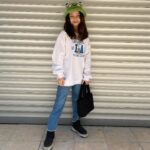 Beren Gençalp Instagram - Herkese iyi haftasonları🥰🥰🥰 #berengençalp #izmir #istanbul #cumartesi #zara #zaraçocuk #zarakids #mango #mangokids #hm #hmkids #koton #kotonkids #lcw #lcwkids #nıke #adidas #skechers #tarz #sporgiyim