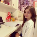 Beren Gençalp Instagram - Ödev zamanı📄