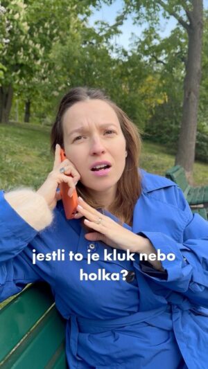 Berenika Kohoutová Instagram - Bára řikala….že lidi píšou….

#HotorNot