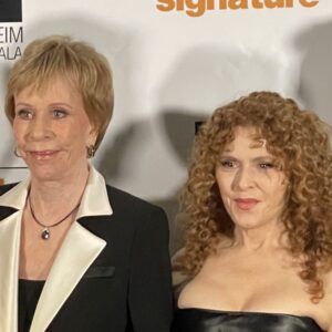 Bernadette Peters Instagram - I got to be with my dear friend Carol Burnett as she received the Signature Theater Sondheim Award ❤️❤️❤️