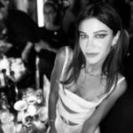 Berrak Tüzünataç Instagram - 🖤🤍