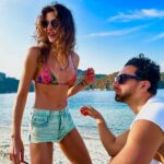Berrak Tüzünataç Instagram – Şuraya bir miktar ege bırakıyorum 🦚