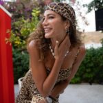 Berrak Tüzünataç Instagram – No one : ….
Me: It’s Valentino baby✨💎✨.
#firstlook 🐆. #reklam