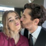 Berta Castañé Instagram - Ya tenéis disponible la segunda temporada de #TodosMienten en @movistarplus ❤️‍🔥 Gracias siempre a todo al maravilloso equipo que ha hecho posible esto! Sois los mejores🤍✨