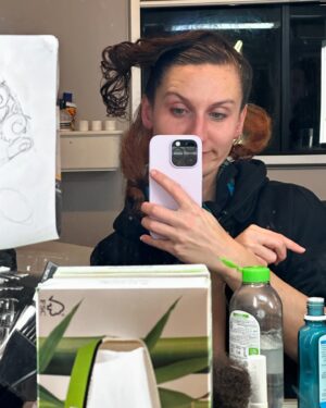 Bessie Carter Instagram - She WILL go to the ball 🦋 
- part 2 

@bridgertonnetflix @shondaland @netflix