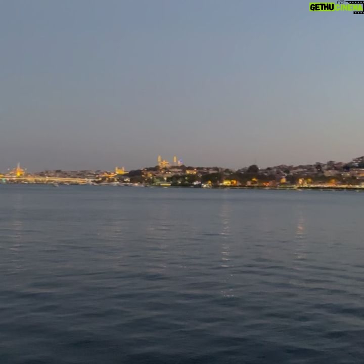 Bestemsu Özdemir - 6.2K Likes - Contemporary ❤️