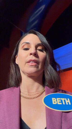 Beth Dover Instagram - We’re Family Feuding Y’all!!! @familyfeudabc