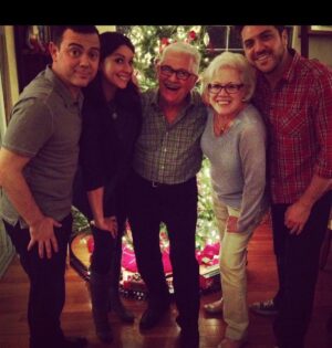 Beth Dover Instagram - Happy Birthday Helen!!! We love you so!!! 🎉💗🎉