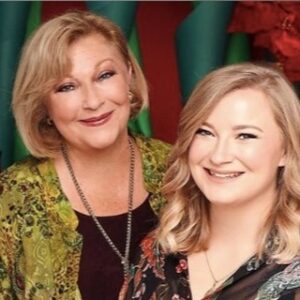 Beth Maitland Instagram - Merry Christmas from the bottom of my heart. I wish for all of you peace and prosperity, health and happiness, comfort and joy! @emelialouisebeauty thank you, Leslie Baum Photography. #peaceonearth @youngandrestlesscbs