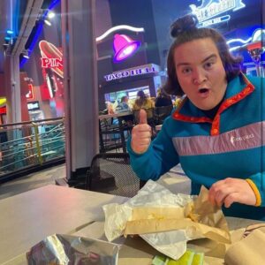 Betsy Sodaro Instagram - Whoa. My hair looks very much like the @tacobell bell. HELL YEAH.
