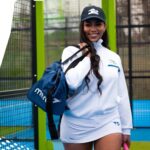 Betsy Camino Instagram – Full equipada junto a TD @betsycamino 💪

Encuentra el vestuario que necesitas para Tenis y Padel en www.TDeportes.com