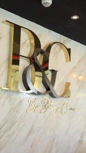 Betsy Camino Instagram - Buscas independizarte ??? En @byc_salon tenemos espacios disponibles ✨
Contáctanos al  569 9178 0419 o x mensajes vía INSTA