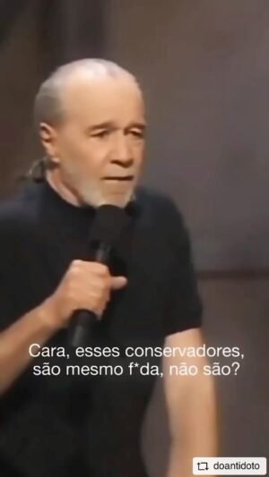 Betty Gofman Instagram - Que se danem esses seres do mal que acham que a criança deve ser punida e o estuprador nem tanto. Gente ruim. Gente do mal. Gente que não é gente.