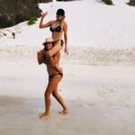 Betty Monroe Instagram - Cuando quieres regresar a la playa !!! @damamenes por un se repita 😃