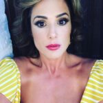 Betty Monroe Instagram - #Amarillo #pollo 🐣🐤🐥 ❤️