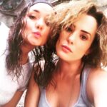 Betty Monroe Instagram - La mejor hermana del mundo!!! Te amo @majo_minimonroe por estar siempre a mi lado. Dios te mando cómo mi ángel que me aconseja y me pone los pies en la tierra. Hoy y siempre TE AMO ❤️