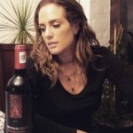 Betty Monroe Instagram - Compartiendo un buen vino #VinoApothicRed #ApothicExperience @vinoapothic @horacioqm