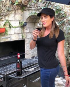Betty Monroe Instagram - #ApothicRed #ApothicExperience @vinoapothic @horacioqm El carbón está listo para una rica parrillada y un excelente vino