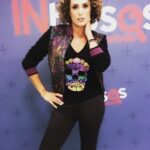 Betty Monroe Instagram - Muchas gracias por mi #look de hoy @foleysmx @pacocastillostylist @irmasartiestudio para el programa de @intrusosof