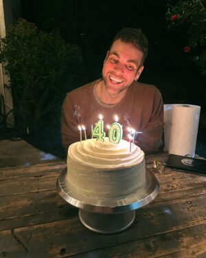 Betty Who Instagram - hellohr from my post-broadway coma! 

been readjusting to life back on the #blessed coast. lots of re-learning who i am now after this insane, transformative experience. making music. reading. baking cakes for beautiful people (happy bday @joshua.pelatzky 🥹) asking for help a lot right now. idk if it’s just me but things seem a little harder than normal so far this year. so i’m just checking in to say HELLOHR!!!!!! miss yall!!! love you so much!!!! we can do this! let’s all say one thing we’re grateful for today!
