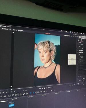 Betty Who Instagram - this one’s for the curls!