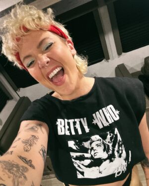 Betty Who Instagram - hellohr from my post-broadway coma! 

been readjusting to life back on the #blessed coast. lots of re-learning who i am now after this insane, transformative experience. making music. reading. baking cakes for beautiful people (happy bday @joshua.pelatzky 🥹) asking for help a lot right now. idk if it’s just me but things seem a little harder than normal so far this year. so i’m just checking in to say HELLOHR!!!!!! miss yall!!! love you so much!!!! we can do this! let’s all say one thing we’re grateful for today!