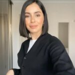 Beyza Şekerci Instagram - Değişim önce bizde başlar aslında🌟 Diğer tüm detaylar size eşlik eder, önüne çıkar, kendini gösterir💇🏻‍♀️ dün akşam Nuri ile kararımız da öyle oldu🙌🏻 @moodmodetr 🫶🏻