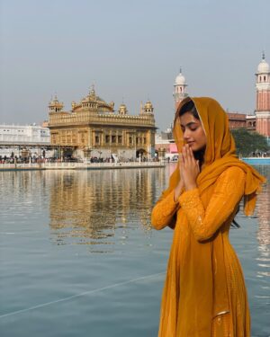 Bhagyashri Borse Instagram - 6.5.23 🧡

“Teri kismat da likheya tere do koi kho nai sakda, je usdi meher hove te tenu oh vi mil jaaye, jo tera ho nahi sakda.”
#bestbirthday.