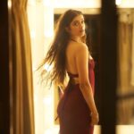 Bhagyashri Borse Instagram – Tell the world I’m coming :)