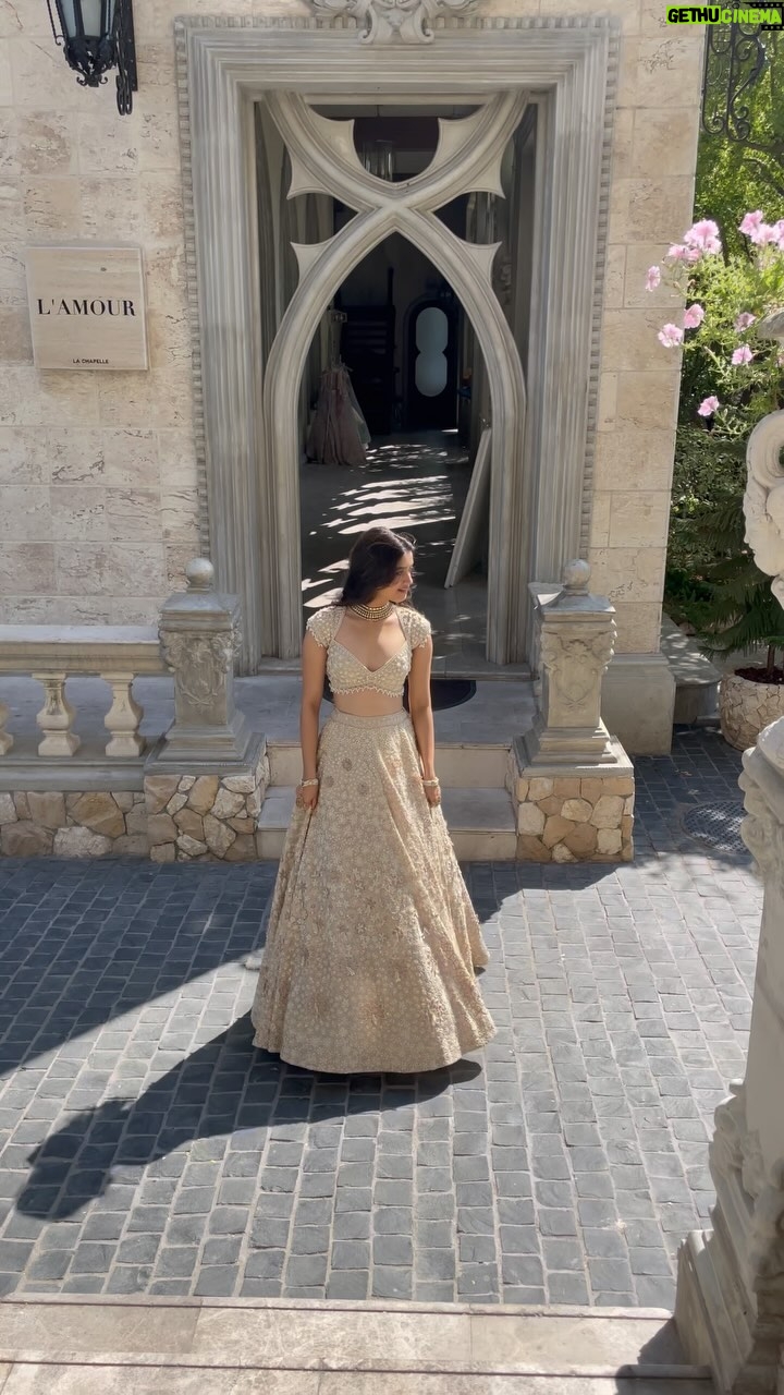 Bhagyashri Borse Instagram - Pov: you’re a delulu Indian Disney princess 🤍