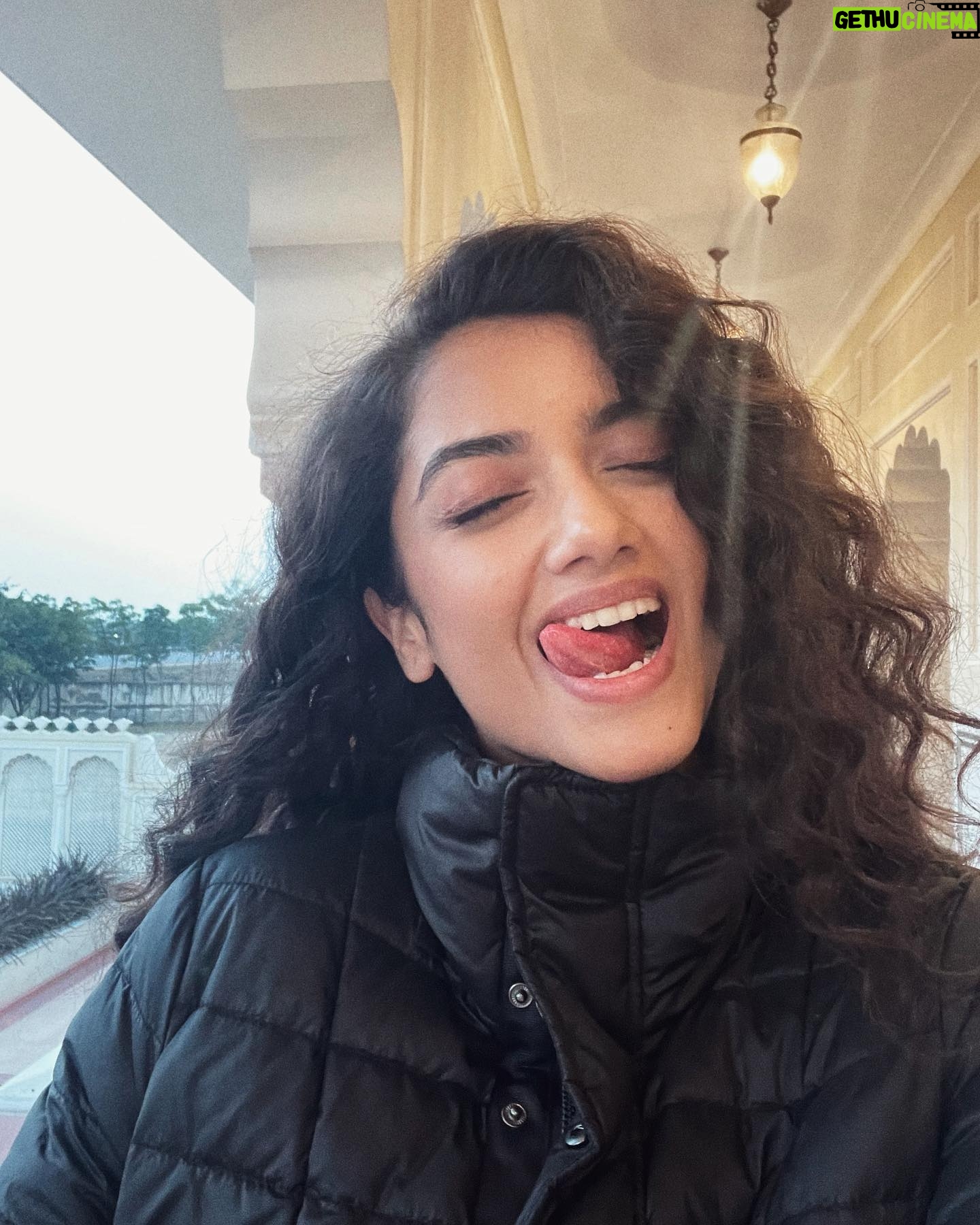 Bhagyashri Borse - 14.1K Likes - Kuch Kuch hota hai 🤌🏼