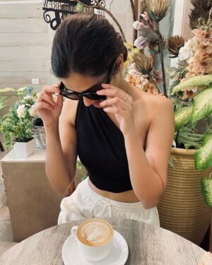 Bhagyashri Borse Instagram - Jus me vibin w my coffee ☕️