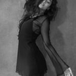 Bhagyashri Borse Instagram – when life throws in doubt, dance away 🖤

a day of being myself w @farrokhchothia