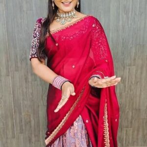 Bharatha Naidu Instagram - Upcming neeya Nana.. guess d topic...

Costume: @lithas_rentals 
Jewellery: @chennai_jazz 
Mua: @mithras_bb_academy