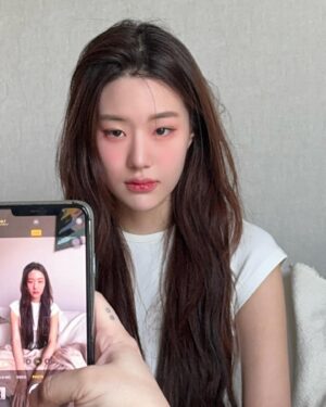 Bhasidi Petchsutee Instagram - โครงการคนละครึ่ง🤣