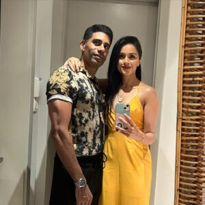 Bhavna Limbachia Instagram - Mauritius 🇲🇺♥️
In 24 hours.. I watched the sun rise, we danced to live music, we laughed, we ate, we drank, we went on a glass bottom boat, we snorkelled, he went water skiing (I’m not there yet- baby steps) We took a salsa class, we swam in the sea and I read a book and relaxed on the beach.
@preskilislandresort is definitely worth a visit. This is NOT an ad. Just wanted to show our appreciation for the hotel and hard working staff 🙏🏽♥️🧿